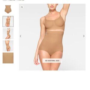 SKIMS Everyday Sculpt High-Waisted Brief Size Xxs X-small Nude in Ochre